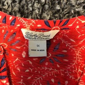 Women’s lightweight Top - Lucky Brand XXL